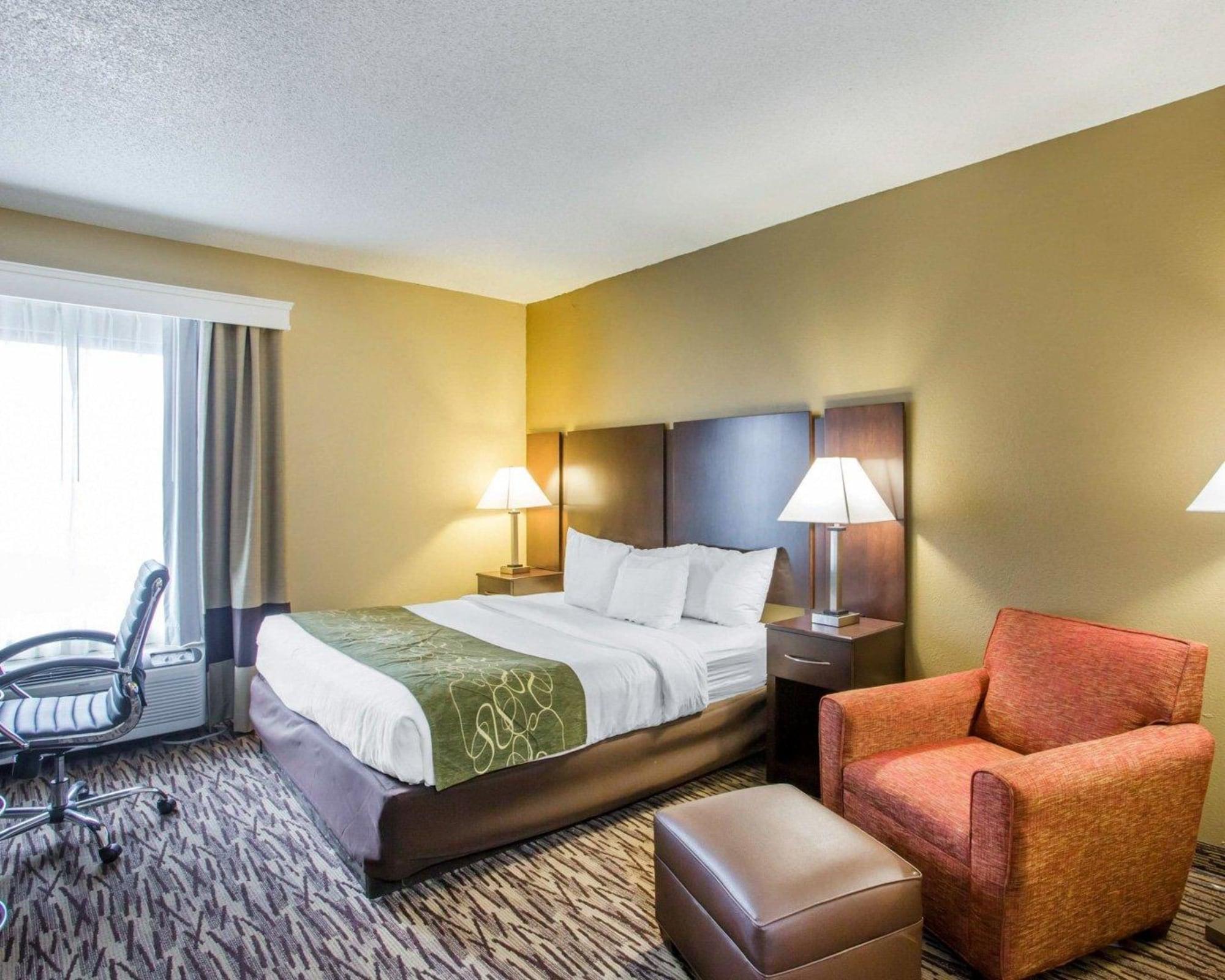 Comfort Suites Лобанон Екстериор снимка