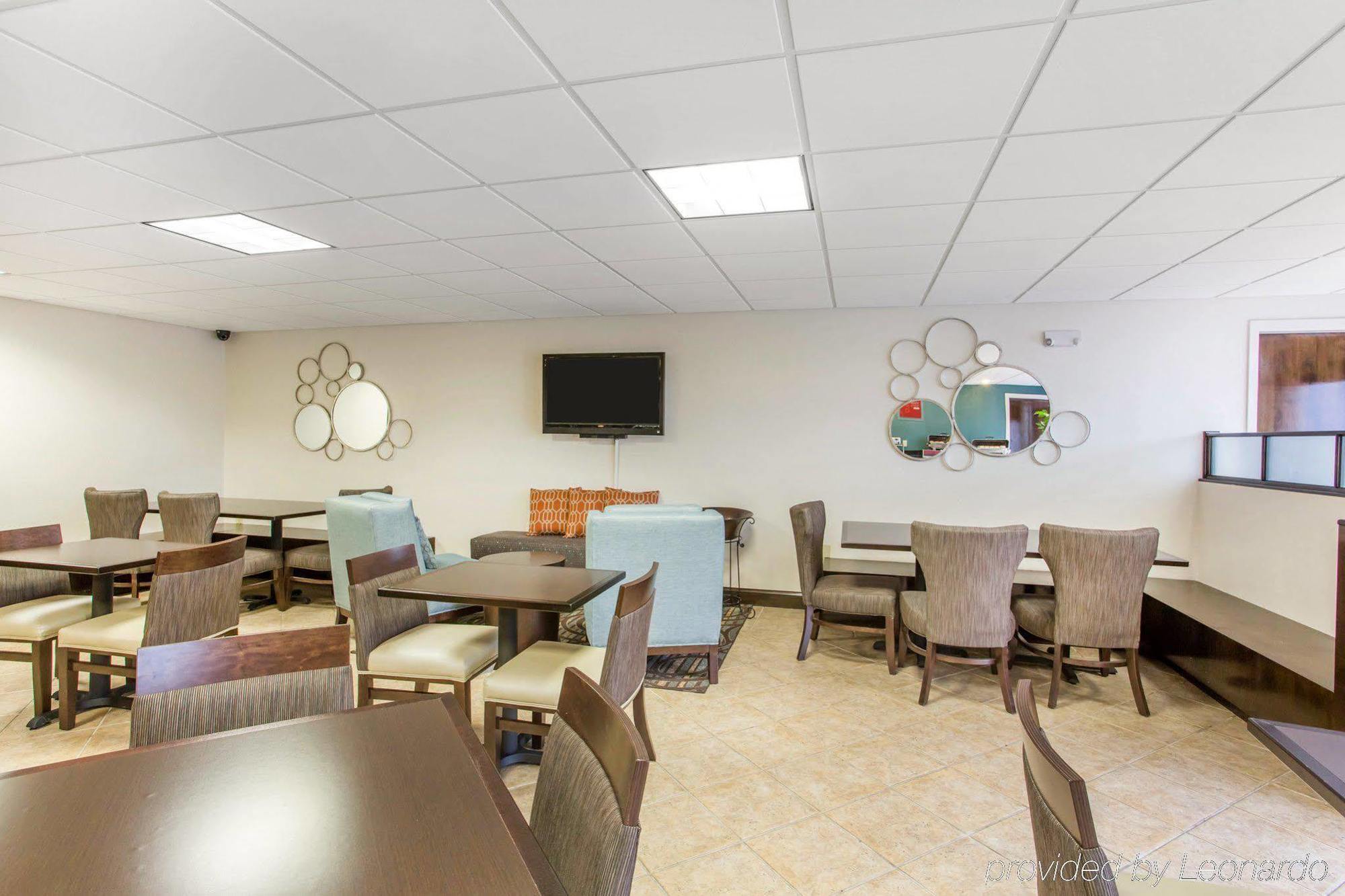 Comfort Suites Лобанон Екстериор снимка