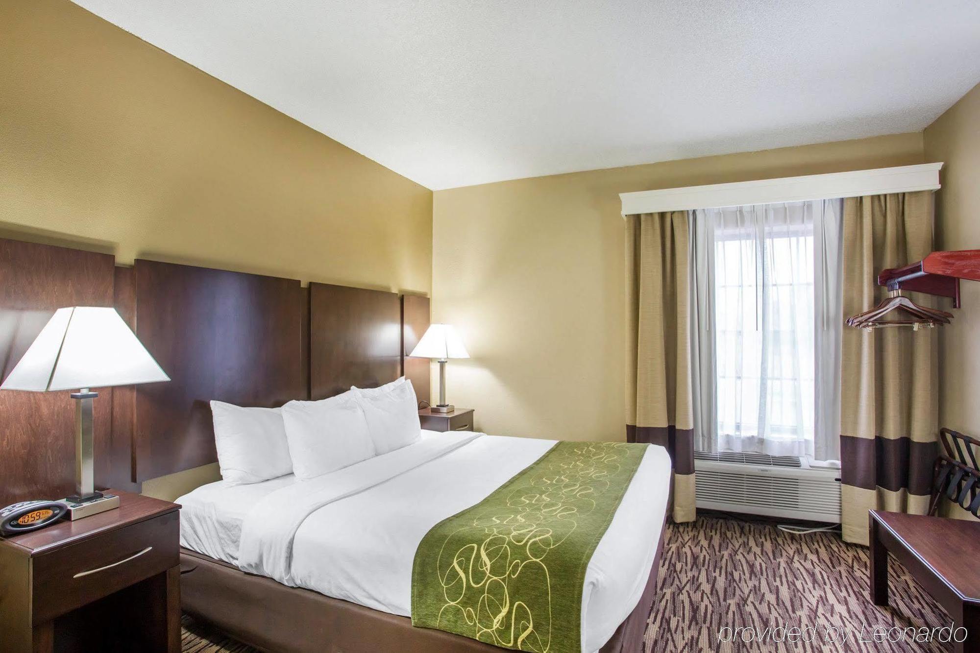 Comfort Suites Лобанон Екстериор снимка
