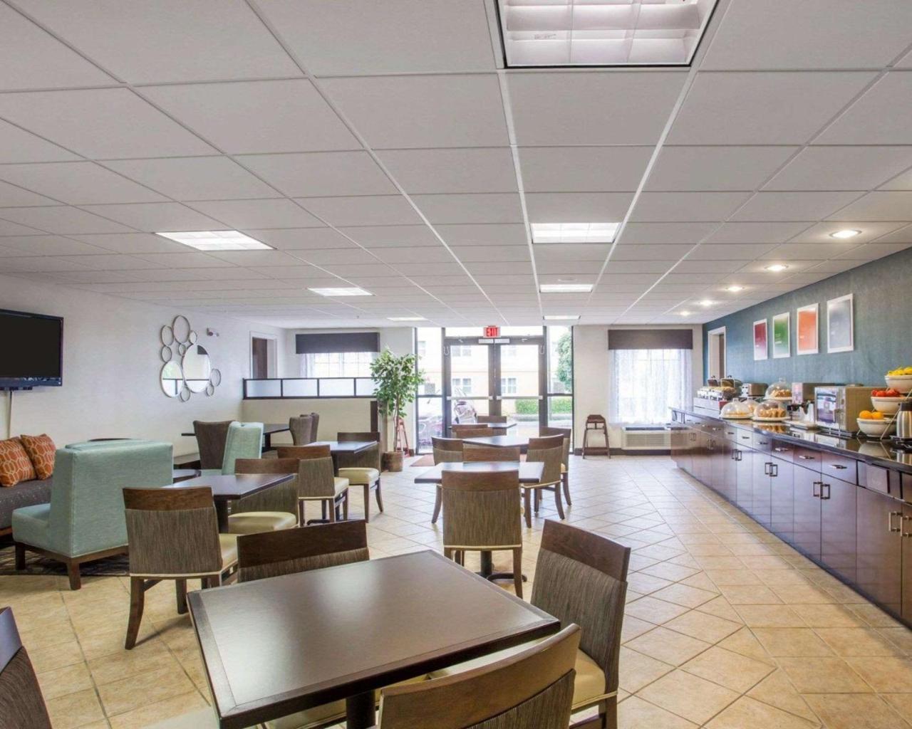 Comfort Suites Лобанон Екстериор снимка
