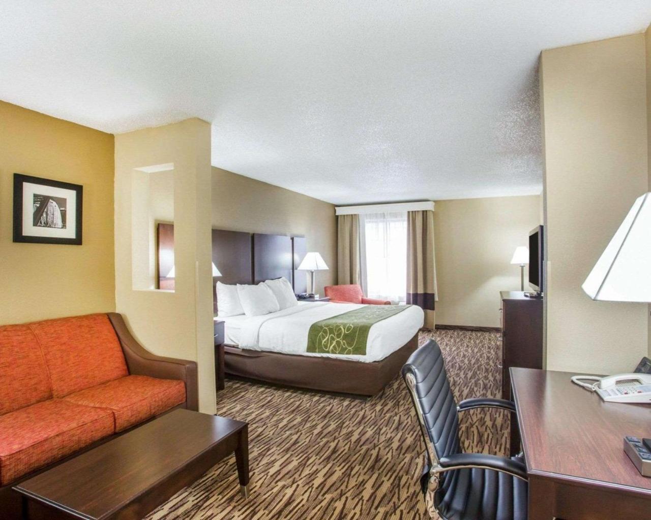 Comfort Suites Лобанон Екстериор снимка