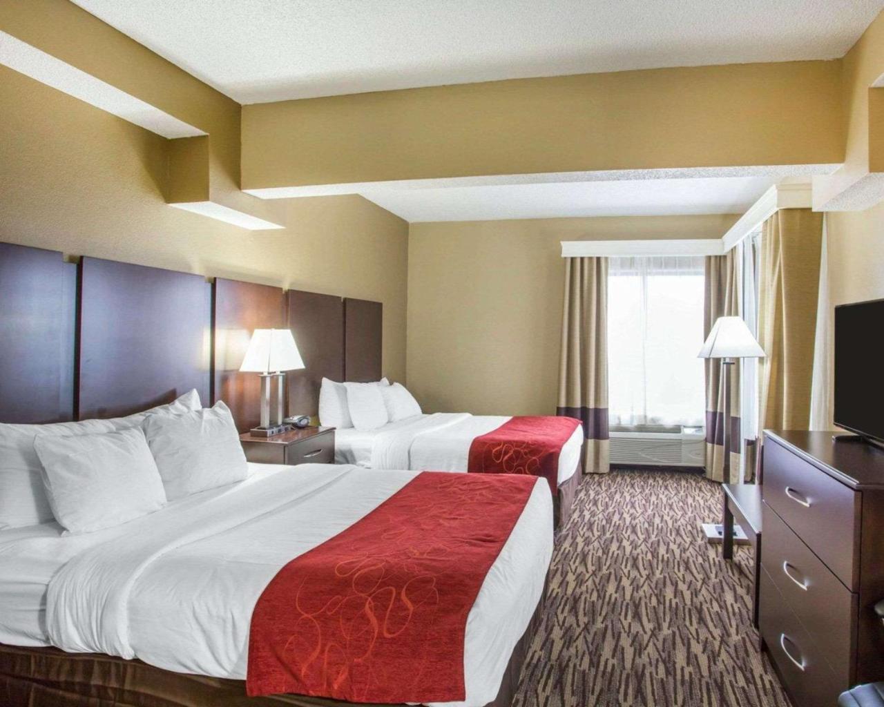 Comfort Suites Лобанон Екстериор снимка