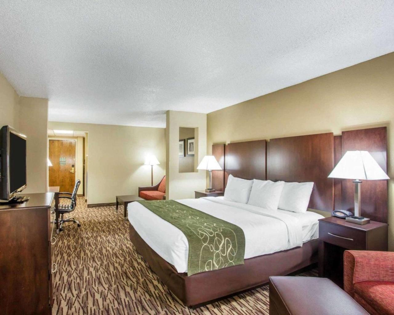 Comfort Suites Лобанон Екстериор снимка