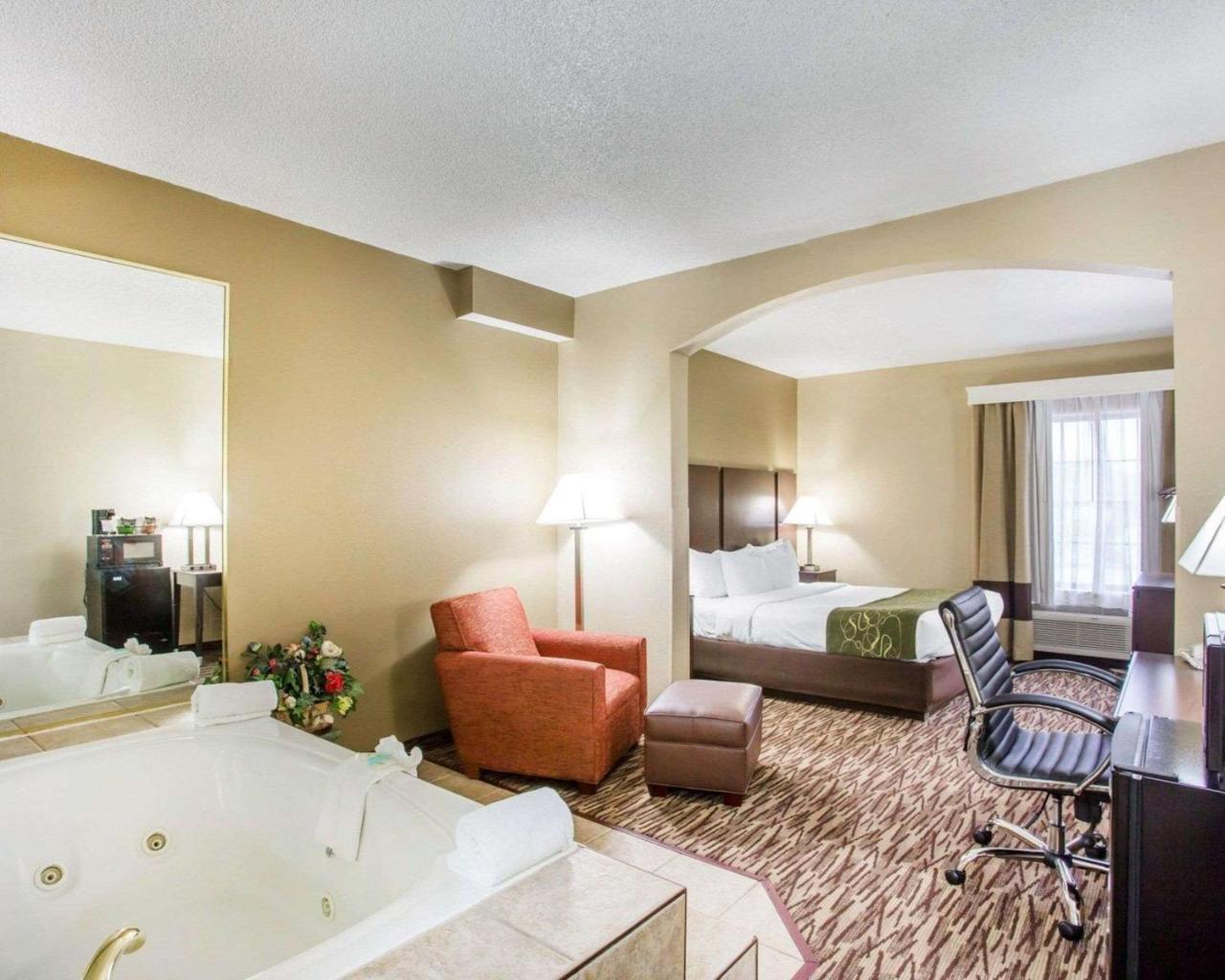 Comfort Suites Лобанон Екстериор снимка