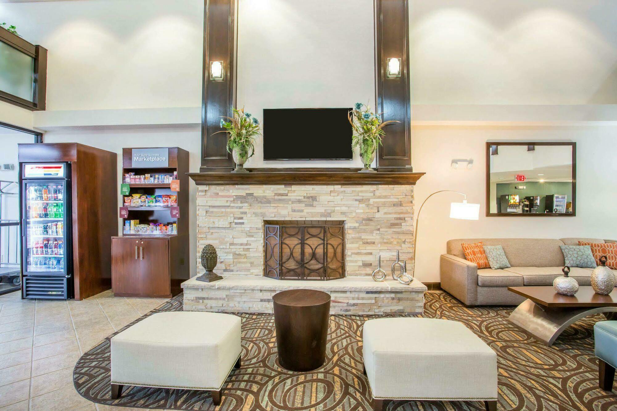 Comfort Suites Лобанон Екстериор снимка