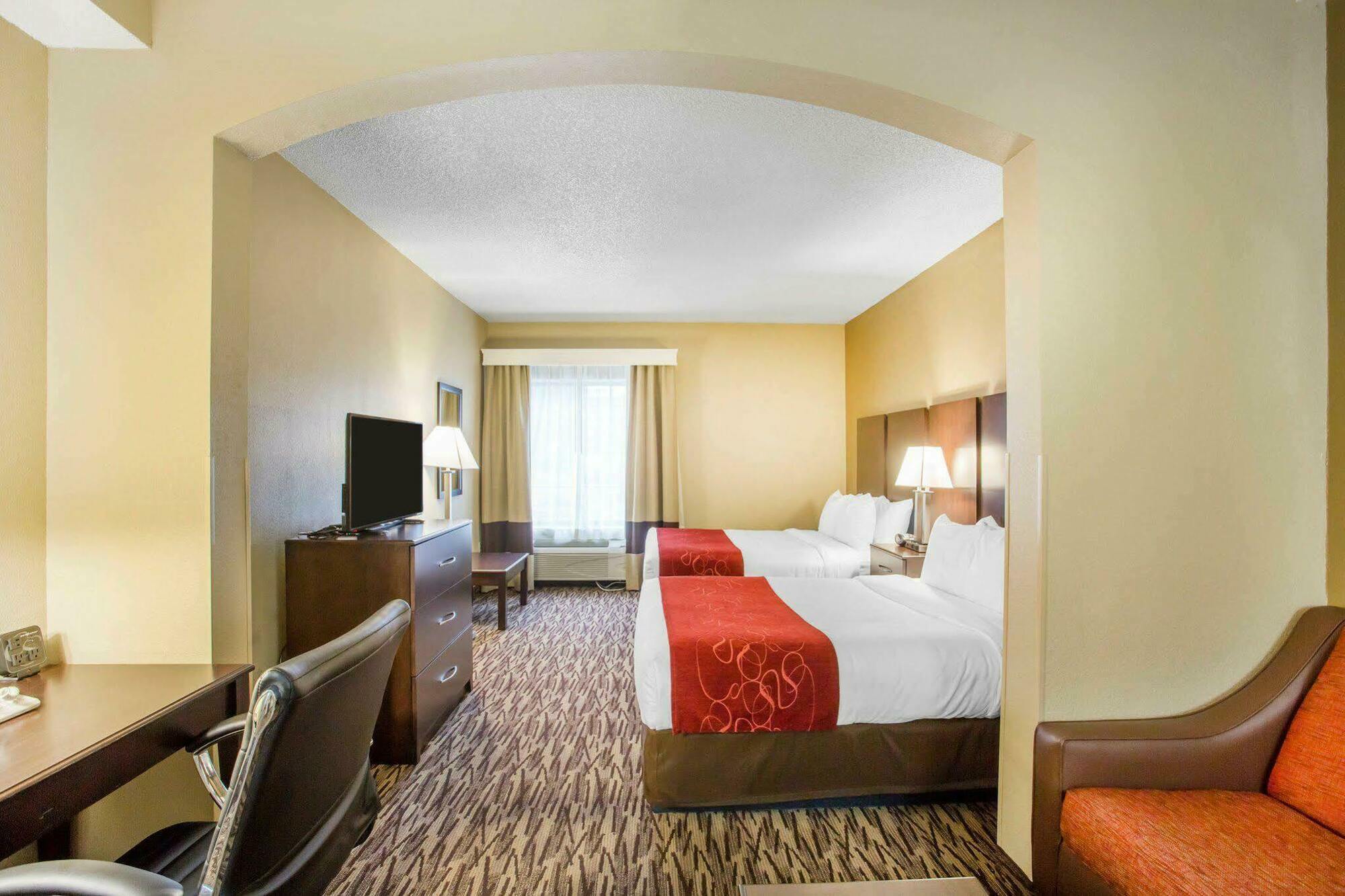 Comfort Suites Лобанон Екстериор снимка
