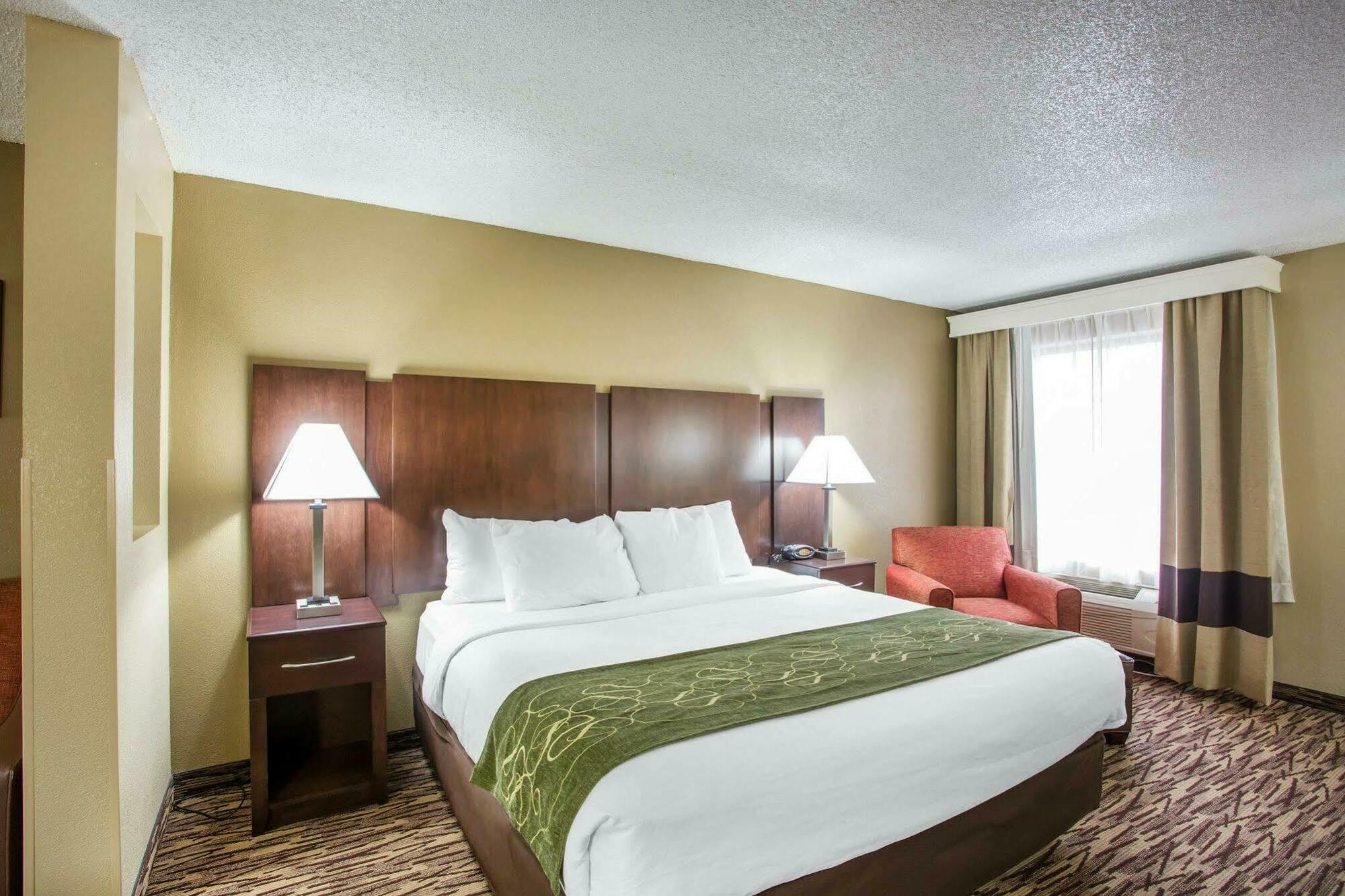 Comfort Suites Лобанон Екстериор снимка